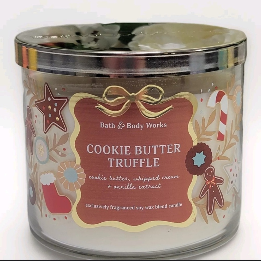 Bath & Body Works Cookie Butter Truffle 3 wicks Candle Brand New